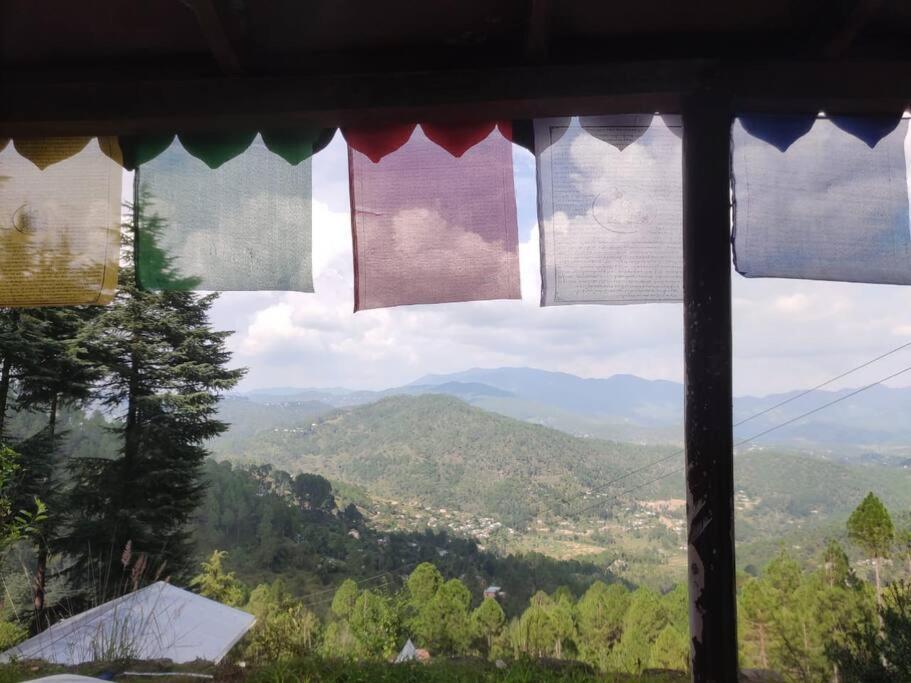 فيلا Little Himalayan Abode المورا المظهر الخارجي الصورة