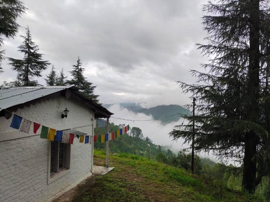 فيلا Little Himalayan Abode المورا المظهر الخارجي الصورة